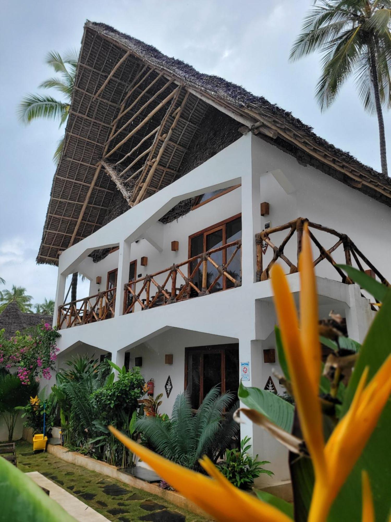Mambo Cabana Pwani Mchangani Esterno foto